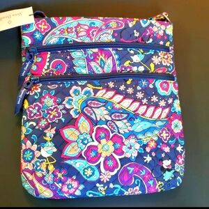 Vera Bradley Disney Sensational Six Paisley Triple Zip Hipster